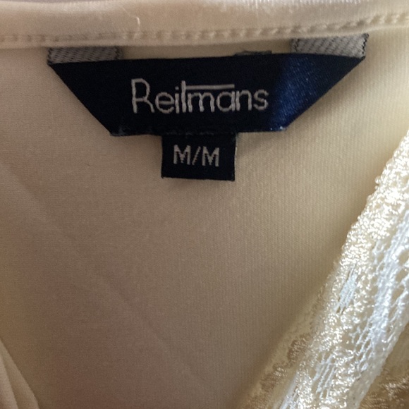 Ladies gently used spaghetti strap top by Reitmans - Picture 3 of 5